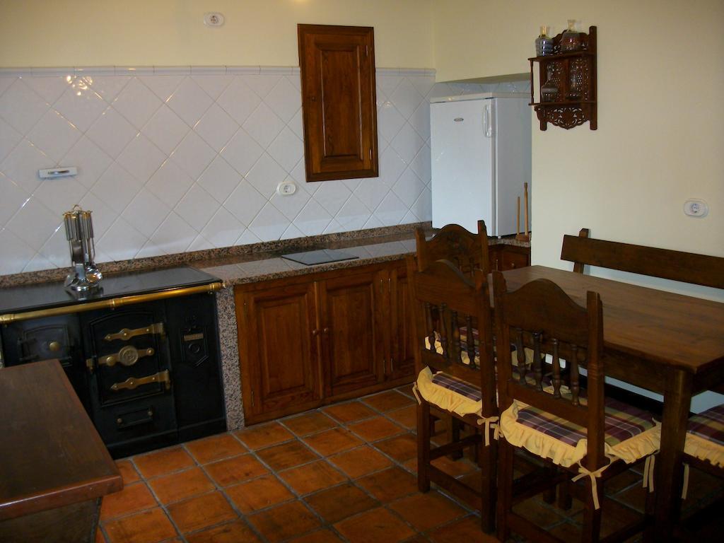 Гостевой дом Casa De Aldea Los Glayus Луарка Номер фото